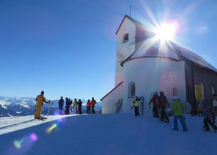 Tirol Апартаменты *