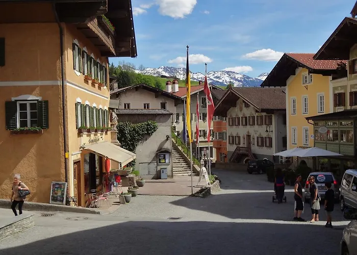 Апартаменты Tirol *