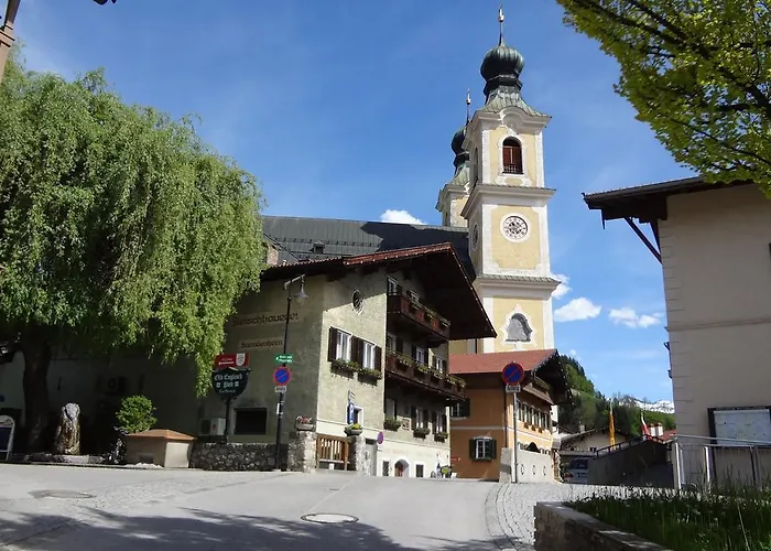 Апартаменты Tirol *