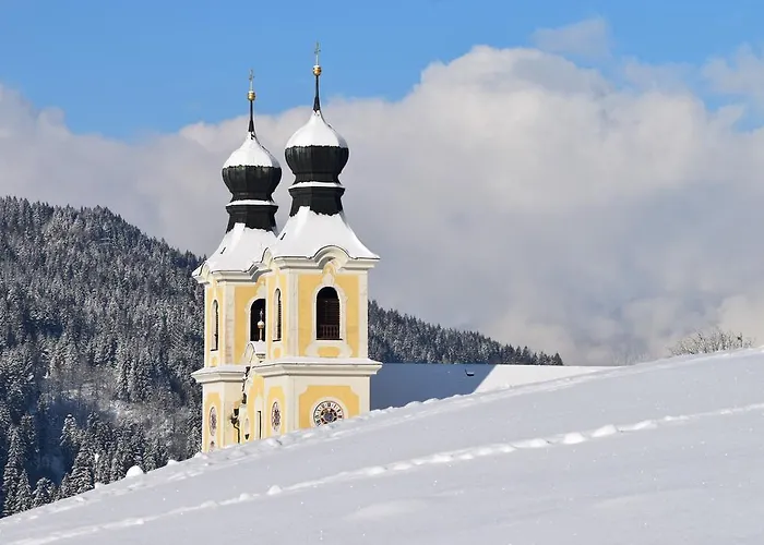 Апартаменты Tirol *