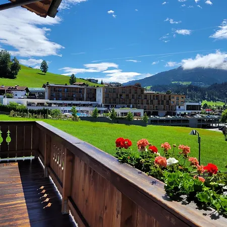Landhaus Tirol *