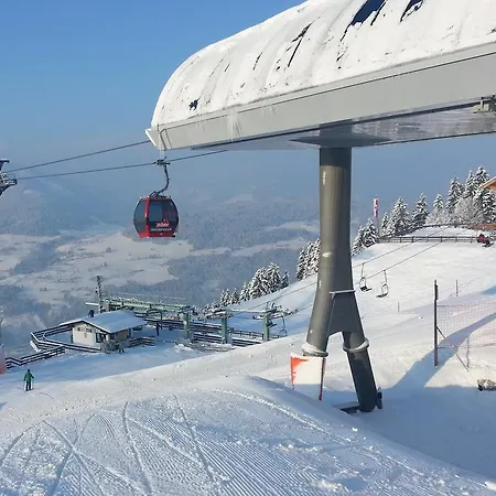 Апартаменты Tirol *